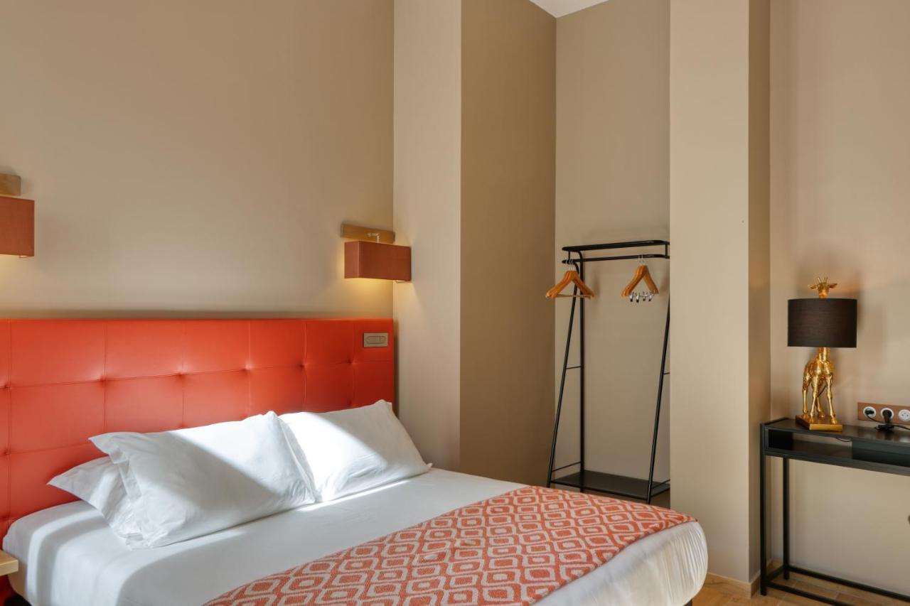 Montreuil  Hotel Loysel Le Gaucher מראה חיצוני תמונה
